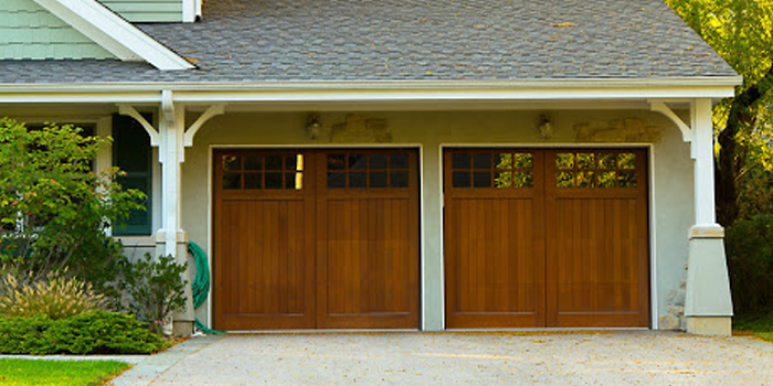 double garage doors aluminum in Hawkestone