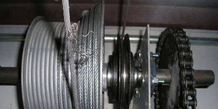 overhead garage door cable repair in Collingwood